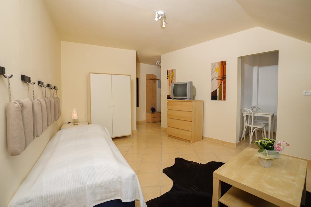 Hirschenhof Apartments Spital am Semmering Bagian luar foto